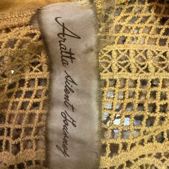 Aratta Mustard Lace Accent Blouse - Picture 5 of 6